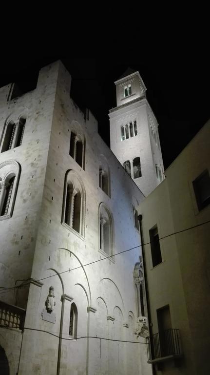 Due Passi Dal Borgo Antico *
